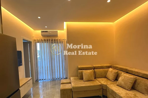 Shtepi me qera 2+1 ne Tirane - 700 Euro