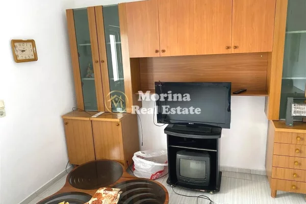 Shtepi me qera 2+1 ne Tirane - 450 Euro