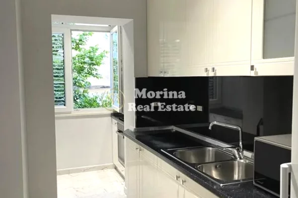 Shtepi ne shitje 1+1 ne Tirane - 200,000 Euro