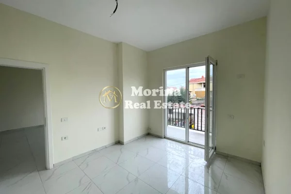 Ambient biznesi me qera 1+1 ne Tirane - 450 Euro