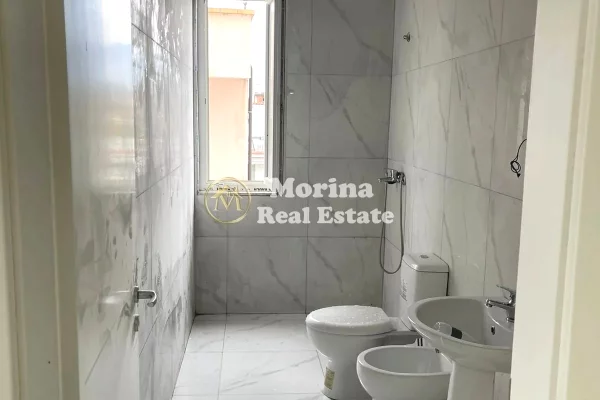 Ambient biznesi me qera 1+1 ne Tirane - 450 Euro