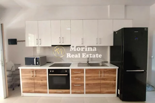 Shtepi me qera 1+1 ne Tirane - 400 Euro