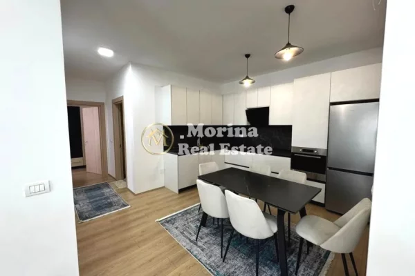 Shtepi me qera 2+1 ne Tirane - 750 Euro