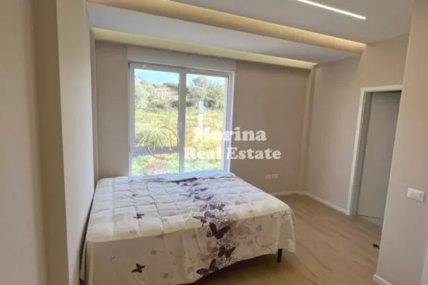 Shtepi me qera 4+1 ne Tirane - 1,200 Euro