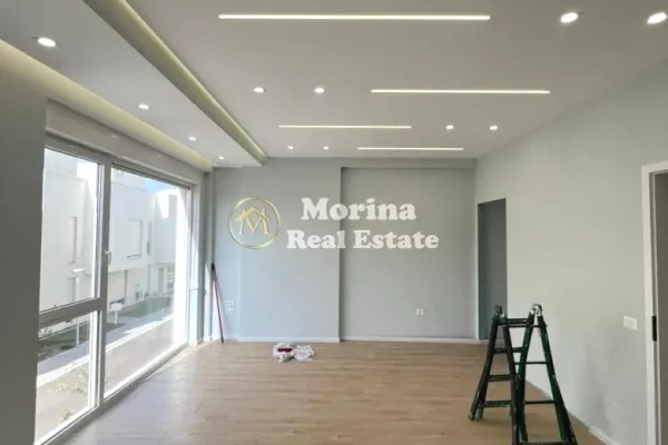 Shtepi me qera Vila Luksoze ne Tirane, 4+1, Mobilimi Pjeserisht e mobiluar, Pagesa 1,200  Euro.