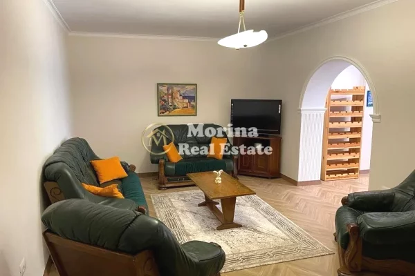 Shtepi me qera Apartament ne Tirane, 3+1, Mobilimi E mobiluar, Pagesa 750  Euro.