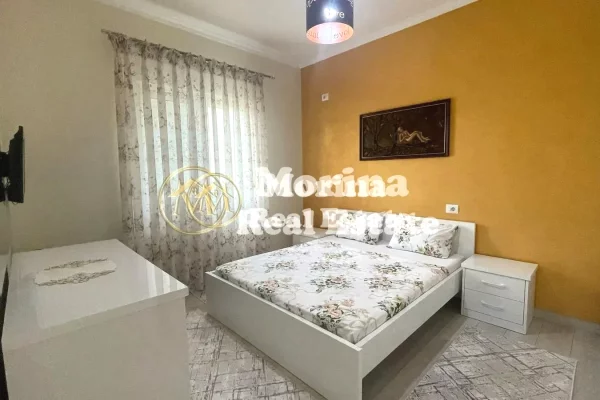 Shtepi me qera Shtepi Private ne Tirane, 2+1, Mobilimi E mobiluar, Pagesa 600  Euro.