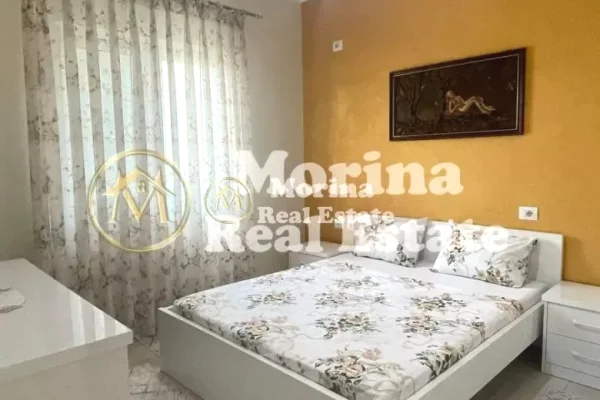 Shtepi me qera Shtepi Private ne Tirane, 2+1, Mobilimi E mobiluar, Pagesa 600  Euro.