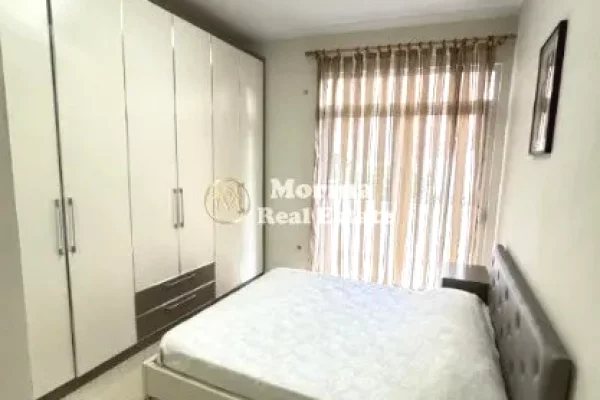 Shtepi me qera Apartament ne Tirane, 1+1, Mobilimi E mobiluar, Pagesa 400  Euro.