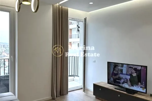 Shtepi me qera 1+1 ne Tirane - 550 Euro