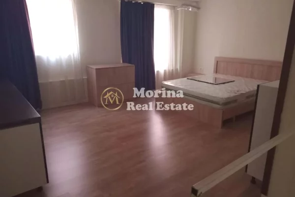 Shtepi me qera Duplex(shtepi me 2 kate) ne Tirane, 1+1, Mobilimi E mobiluar, Pagesa 400  Euro.