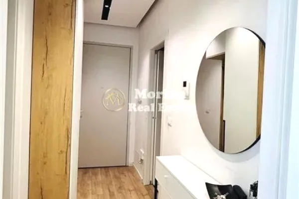 Shtepi ne shitje Apartament ne Tirane, 1+1, Mobilimi E mobiluar, Pagesa 196,000  Euro.