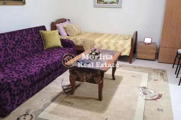 Shtepi me qera Garsoniere ne Tirane - 300 Euro