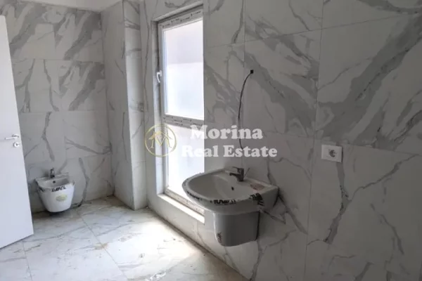 Casa in vendita 2+1 a Tirana - 200,000 Euro