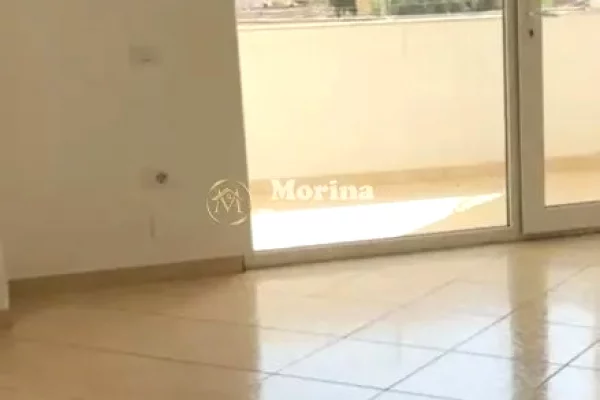 Ambient biznesi me qera 1+1 ne Tirane - 500 Euro