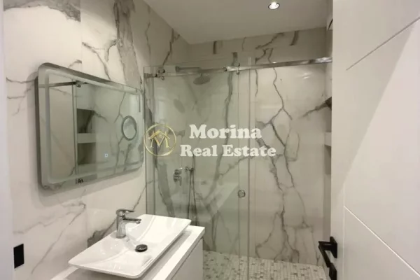 Shtepi ne shitje Apartament ne Tirane, 2+1, Mobilimi E mobiluar, Pagesa 360,000  Euro.