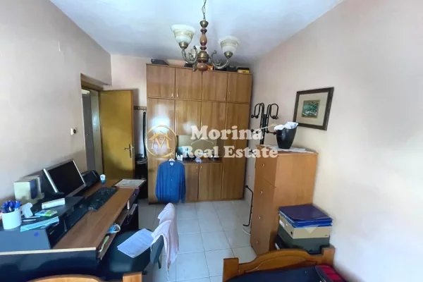 Shtepi me qera 3+1 ne Tirane - 500 Euro