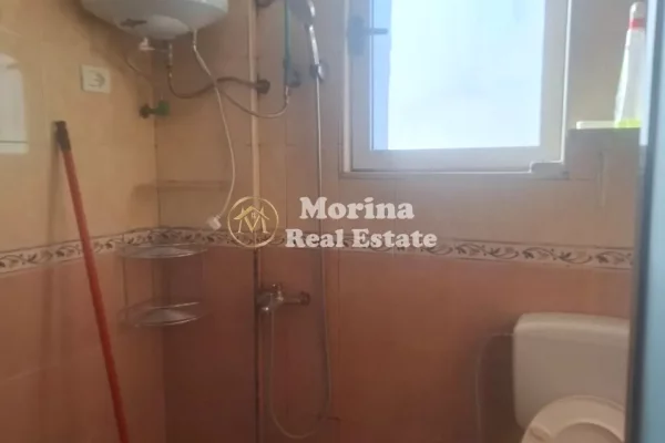 Shtepi me qera Shtepi Private ne Tirane, 2+1, Mobilimi E mobiluar, Pagesa 350  Euro.