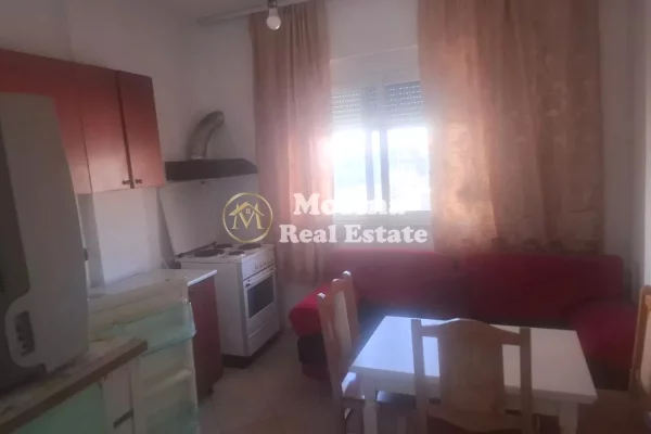 Shtepi me qera 2+1 ne Tirane - 350 Euro