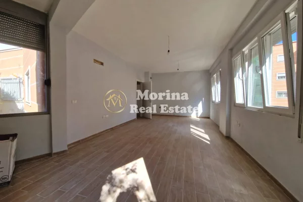 Shtepi ne shitje 2+1 ne Tirane - 105,000 Euro