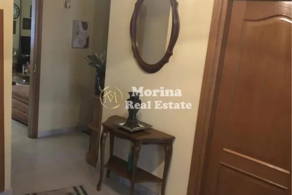 Shtepi ne shitje Apartament ne Tirane, 3+1, Mobilimi E mobiluar, Pagesa 380,000  Euro.