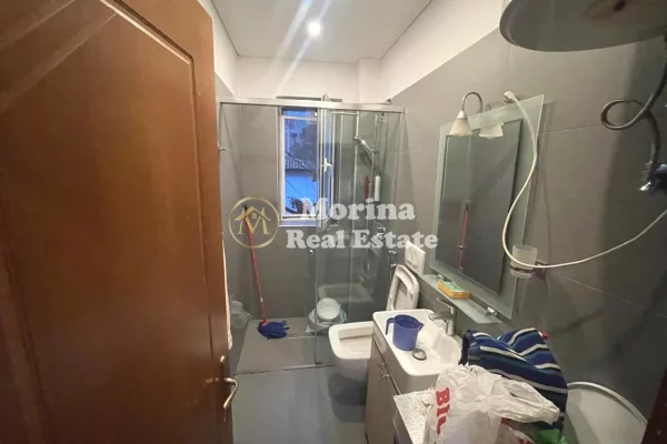 Shtepi me qera Apartament ne Tirane, 2+1, Mobilimi E mobiluar, Pagesa 700  Euro.