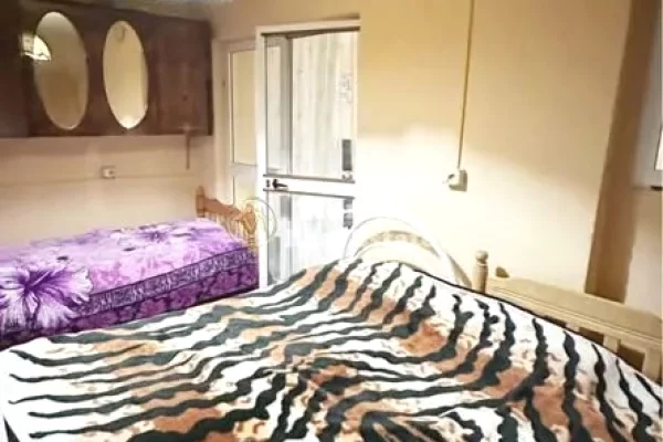 Shtepi me qera Apartament ne Tirane, 1+1, Mobilimi E mobiluar, Pagesa 400  Euro.