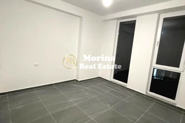 Shtepi me qera Apartament ne Tirane, 2+1, Mobilimi Bosh, pa mobiluar, Pagesa 500  Euro.
