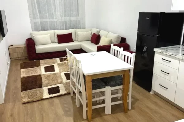 Casa in affitto 1+1 a Tirana - 500 Euro