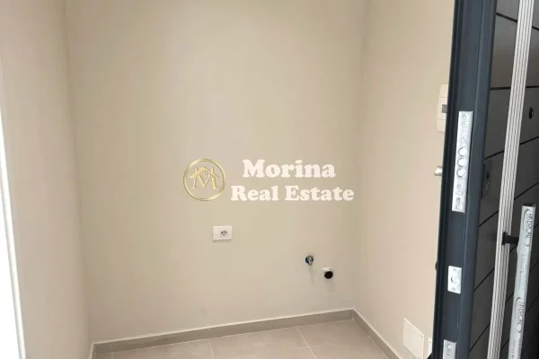 Shtepi me qera Apartament ne Tirane, 2+1, Mobilimi Bosh, pa mobiluar, Pagesa 500  Euro.