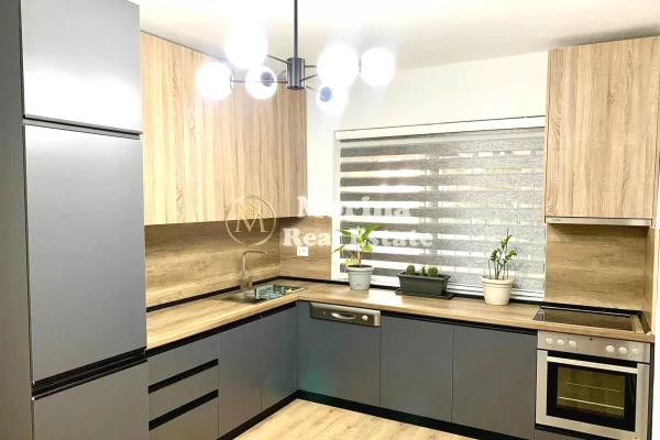 Shtepi me qera Apartament ne Tirane, 1+1, Mobilimi E mobiluar, Pagesa 600  Euro.