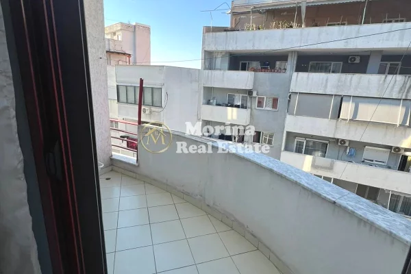 Shtepi me qera Apartament ne Tirane, 1+1, Mobilimi E mobiluar, Pagesa 350  Euro.