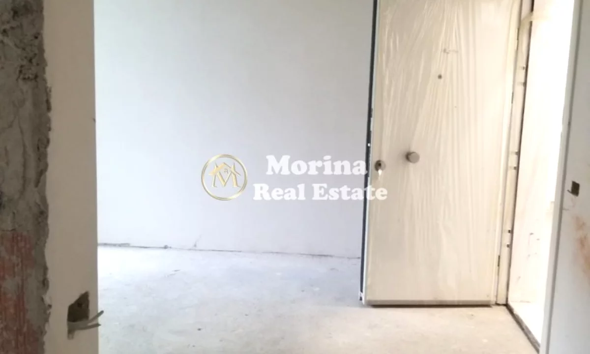Apartment for sale in Tirana 1+1, Emty