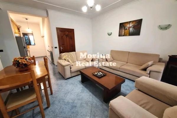 Shtepi me qera Apartament ne Tirane, 2+1, Mobilimi E mobiluar, Pagesa 500  Euro.