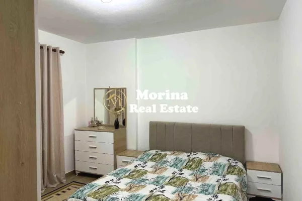 Shtepi me qera Apartament ne Tirane, 2+1, Mobilimi E mobiluar, Pagesa 500  Euro.
