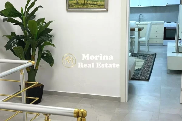 Shtepi me qera Duplex(shtepi me 2 kate) ne Tirane, 2+1, Mobilimi E mobiluar, Pagesa 700  Euro.