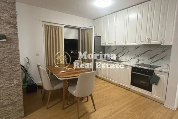 Shtepi me qera Apartament ne Tirane, 1+1, Mobilimi E mobiluar, Pagesa 550  Euro.