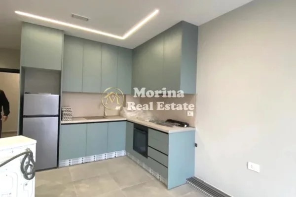 Shtepi me qera Garsoniere ne Tirane - 400 Euro