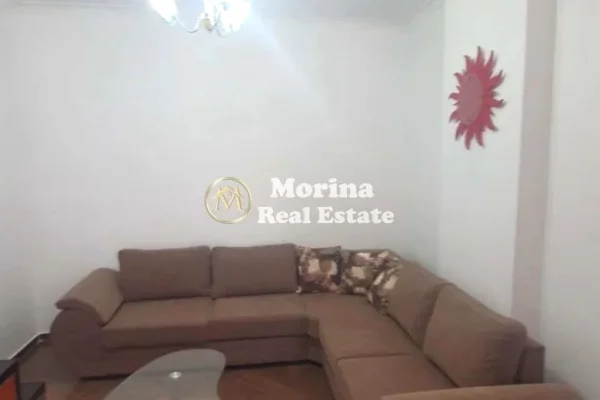 Shtepi me qera 2+1 ne Tirane - 450 Euro