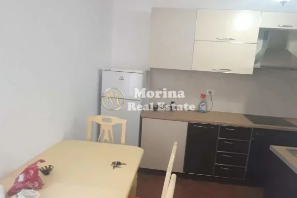 Shtepi me qera Apartament ne Tirane, 2+1, Mobilimi E mobiluar, Pagesa 450  Euro.