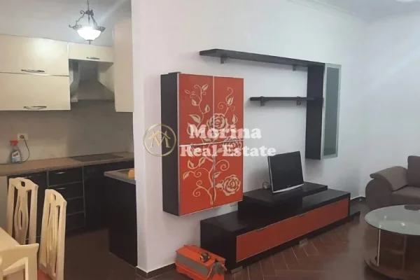 Shtepi me qera 2+1 ne Tirane - 450 Euro