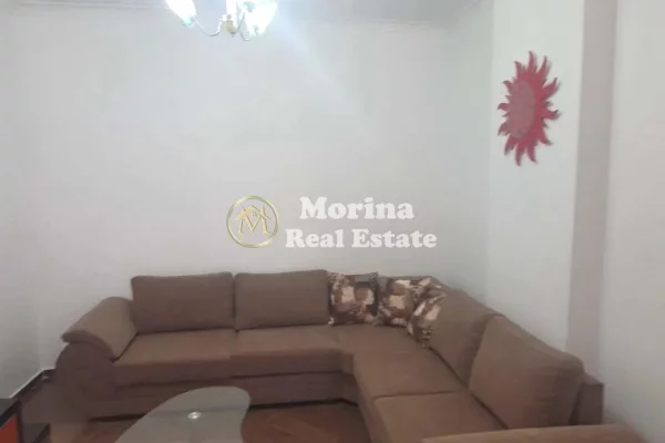 Shtepi me qera Apartament ne Tirane, 2+1, Mobilimi E mobiluar, Pagesa 450  Euro.