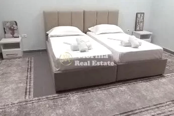 Shtepi me qera Apartament ne Tirane, Garsoniere, Mobilimi E mobiluar, Pagesa 500  Euro.