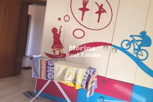 Shtepi me qera 2+1 ne Tirane - 400 Euro