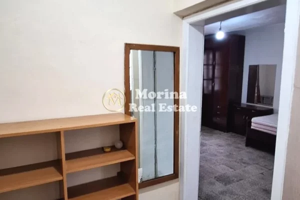 Shtepi me qera Apartament ne Tirane, 1+1, Mobilimi E mobiluar, Pagesa 300  Euro.