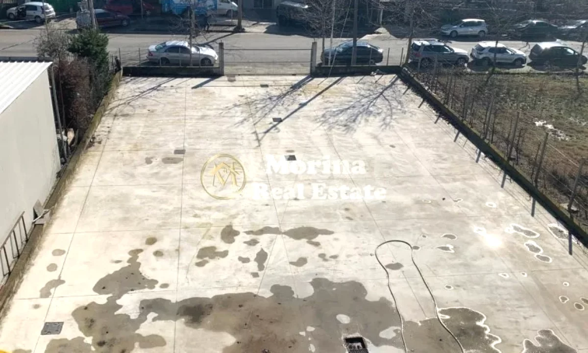 Qera | Toke / Truall | Valias | 650 Euro/muaj