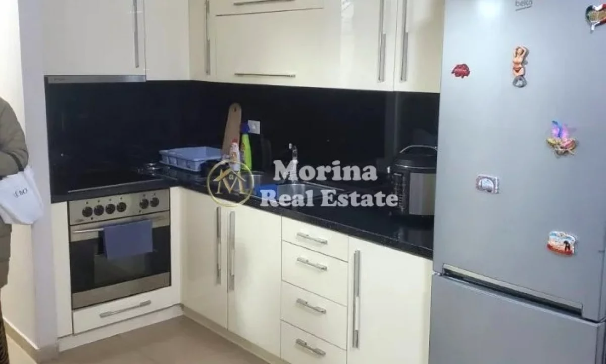 Shtepi me qera Apartament ne Tirane, 1+1, Mobilimi E mobiluar, Pagesa 400  Euro.