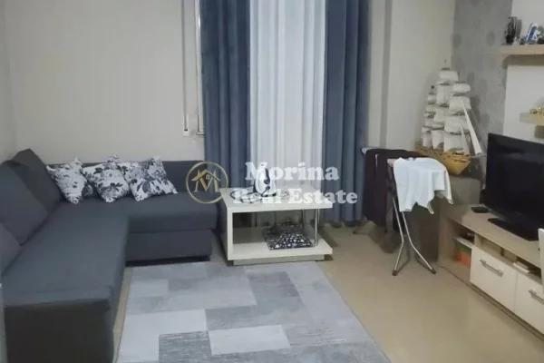 Shtepi me qera Apartament ne Tirane, 1+1, Mobilimi E mobiluar, Pagesa 400  Euro.