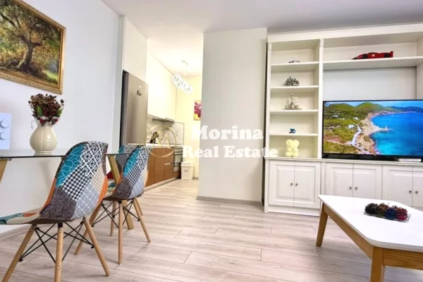 Shtepi me qera Apartament ne Tirane, 1+1, Mobilimi E mobiluar, Pagesa 800  Euro.