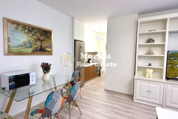 Shtepi me qera Apartament ne Tirane, 1+1, Mobilimi E mobiluar, Pagesa 800  Euro.